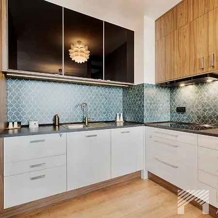 Apartment Fuzja Iv By Lookap *